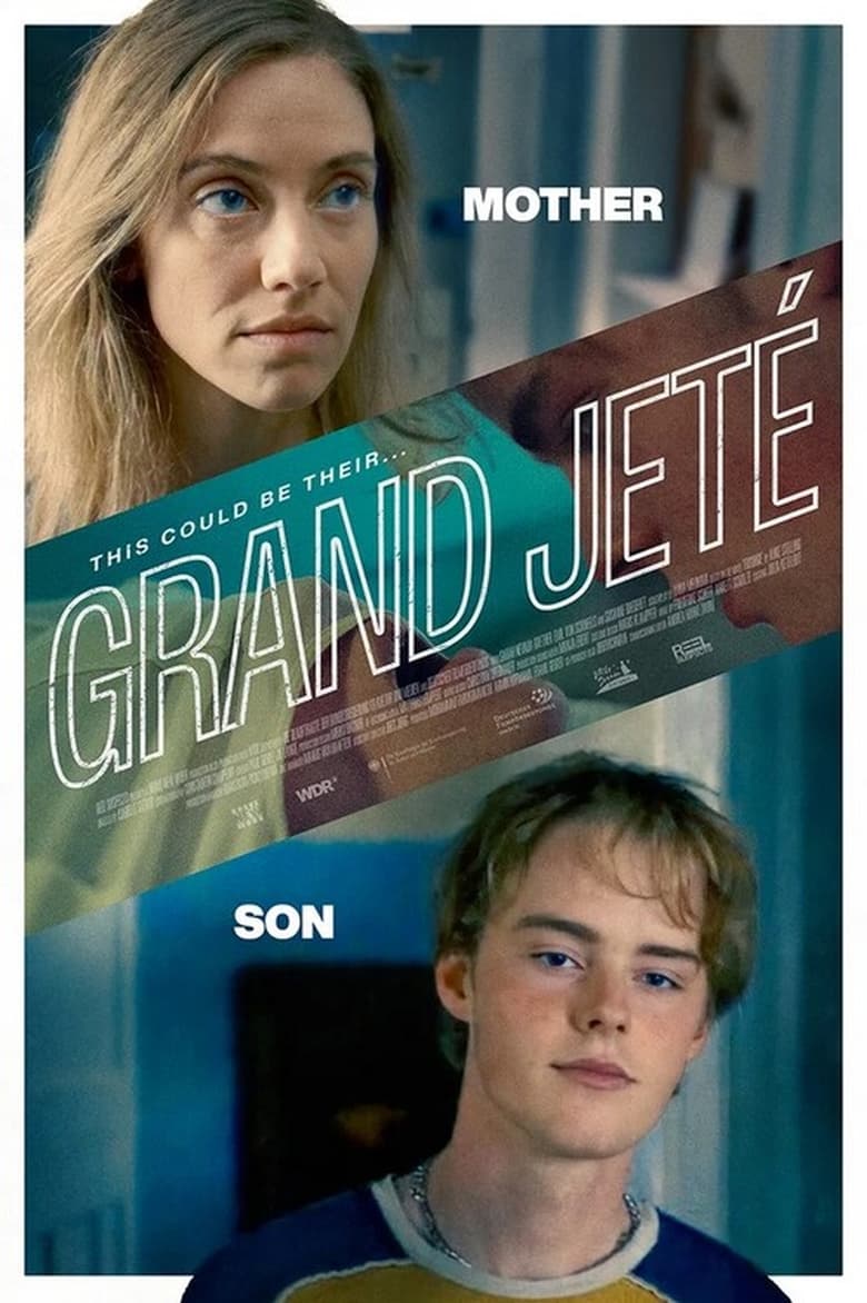 Süt Gibi Teniyle Kışkırtan Çıplak Göğüslü Sarışın Full Sex Filmi izle
